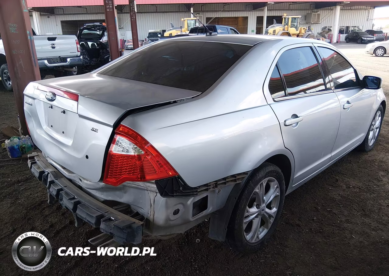 2012 Ford Fusion Se VIN:3FAHP0HA8CR200436 - 4