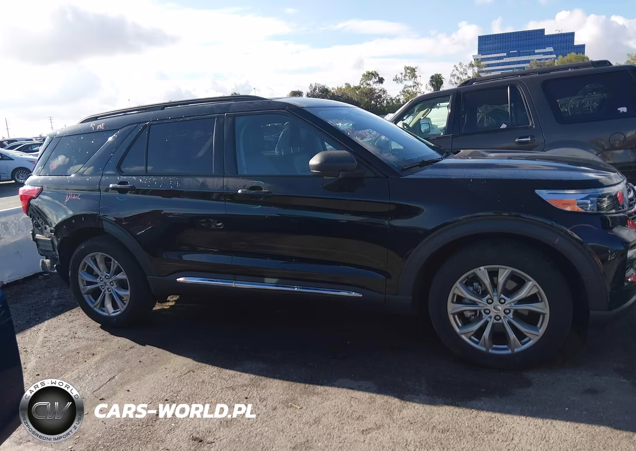2023 Ford Explorer Xlt VIN:1FMSK7DH8PGA76929 - 14