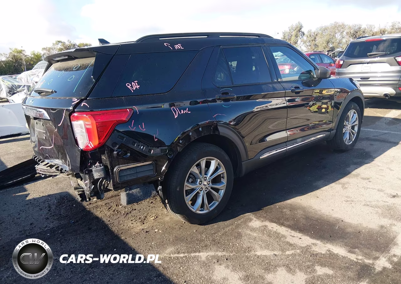 2023 Ford Explorer Xlt VIN:1FMSK7DH8PGA76929 - 4