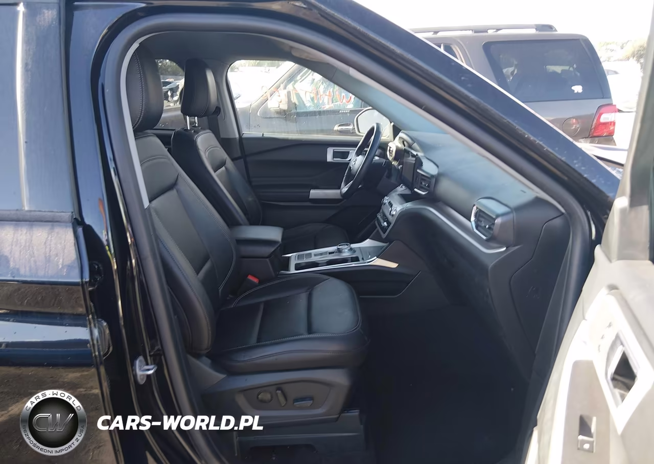 2023 Ford Explorer Xlt VIN:1FMSK7DH8PGA76929 - 5