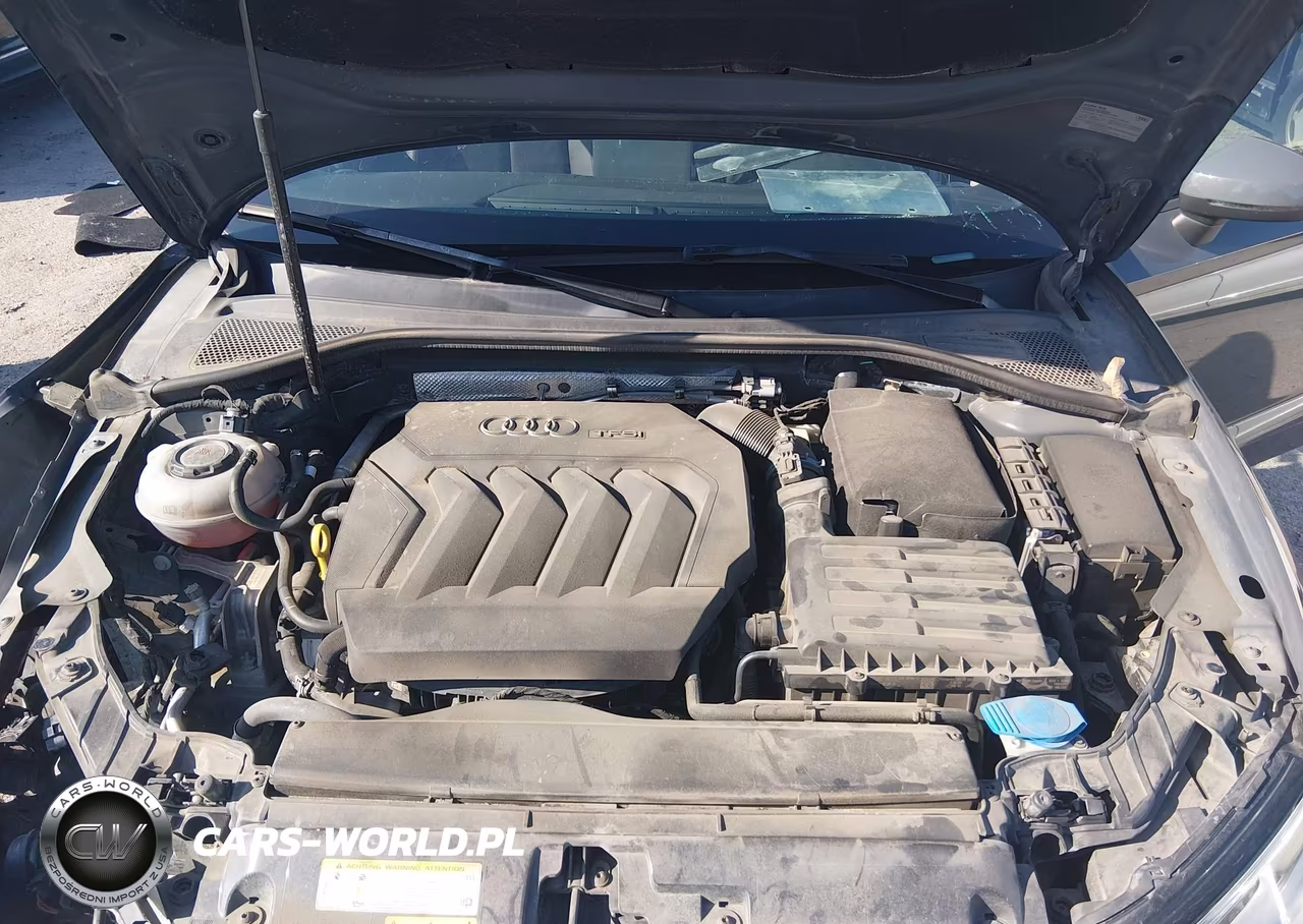2018 Audi A3 2.0T Premium VIN:WAUAUGFF8J1040350 - 10