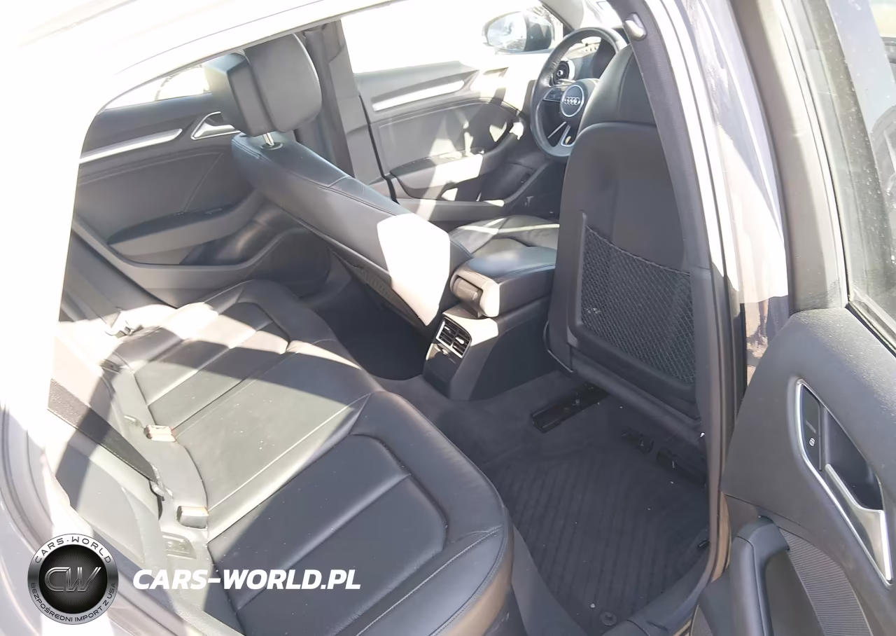 2018 Audi A3 2.0T Premium VIN:WAUAUGFF8J1040350 - 8