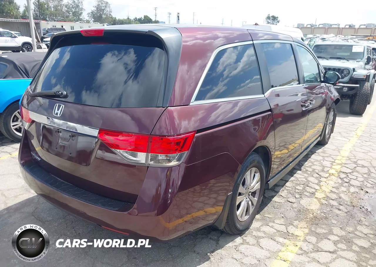 2015 Honda Odyssey Ex VIN:5FNRL5H41FB105384 - 4