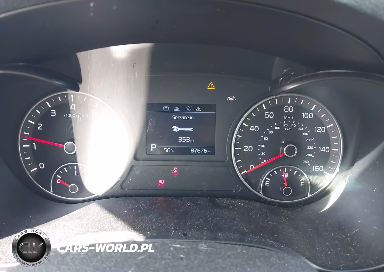 2019 Kia Optima S VIN:5XXGT4L30KG279857 - 7