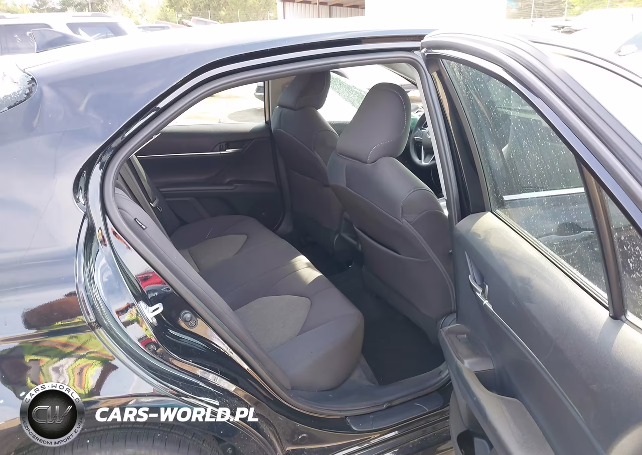 2024 Toyota Camry Le VIN:4T1C11AK1RU230812 - 8