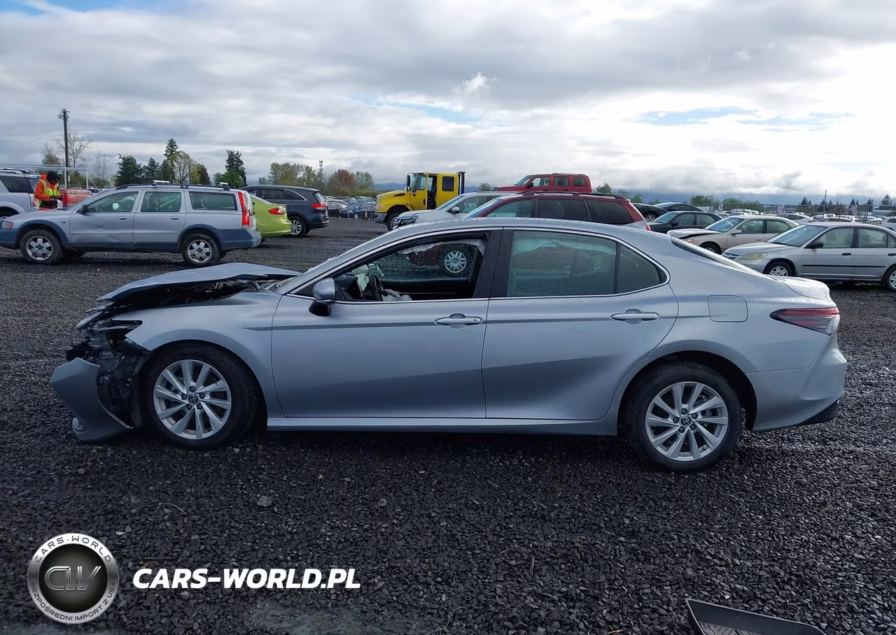 2023 Toyota Camry Le VIN:4T1C11AK8PU180603 - 14