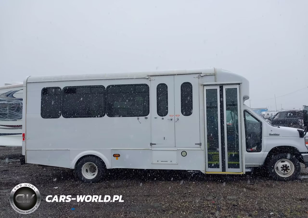2017 Ford E-450 Cutaway VIN:1FDFE4FS1HDC57311 - 13