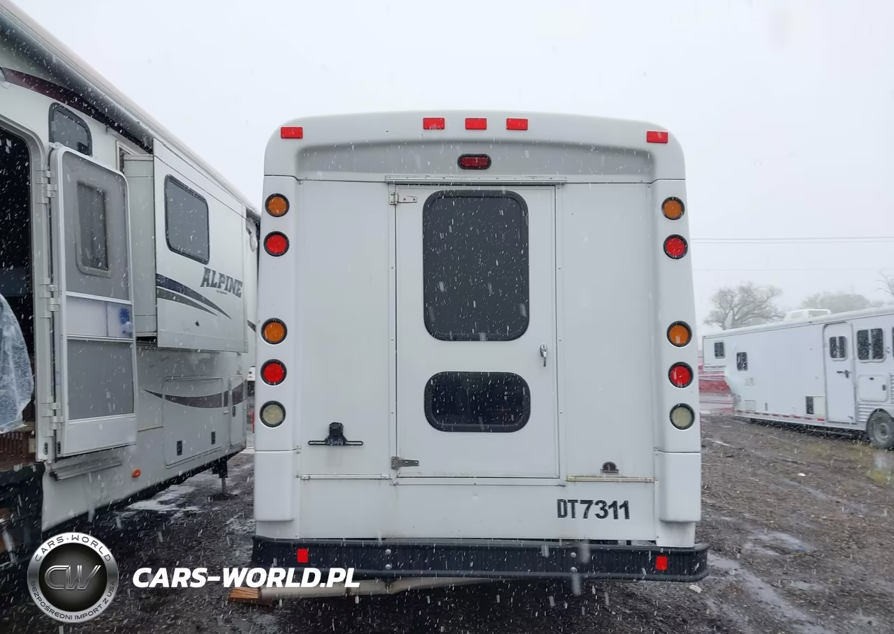 2017 Ford E-450 Cutaway VIN:1FDFE4FS1HDC57311 - 15