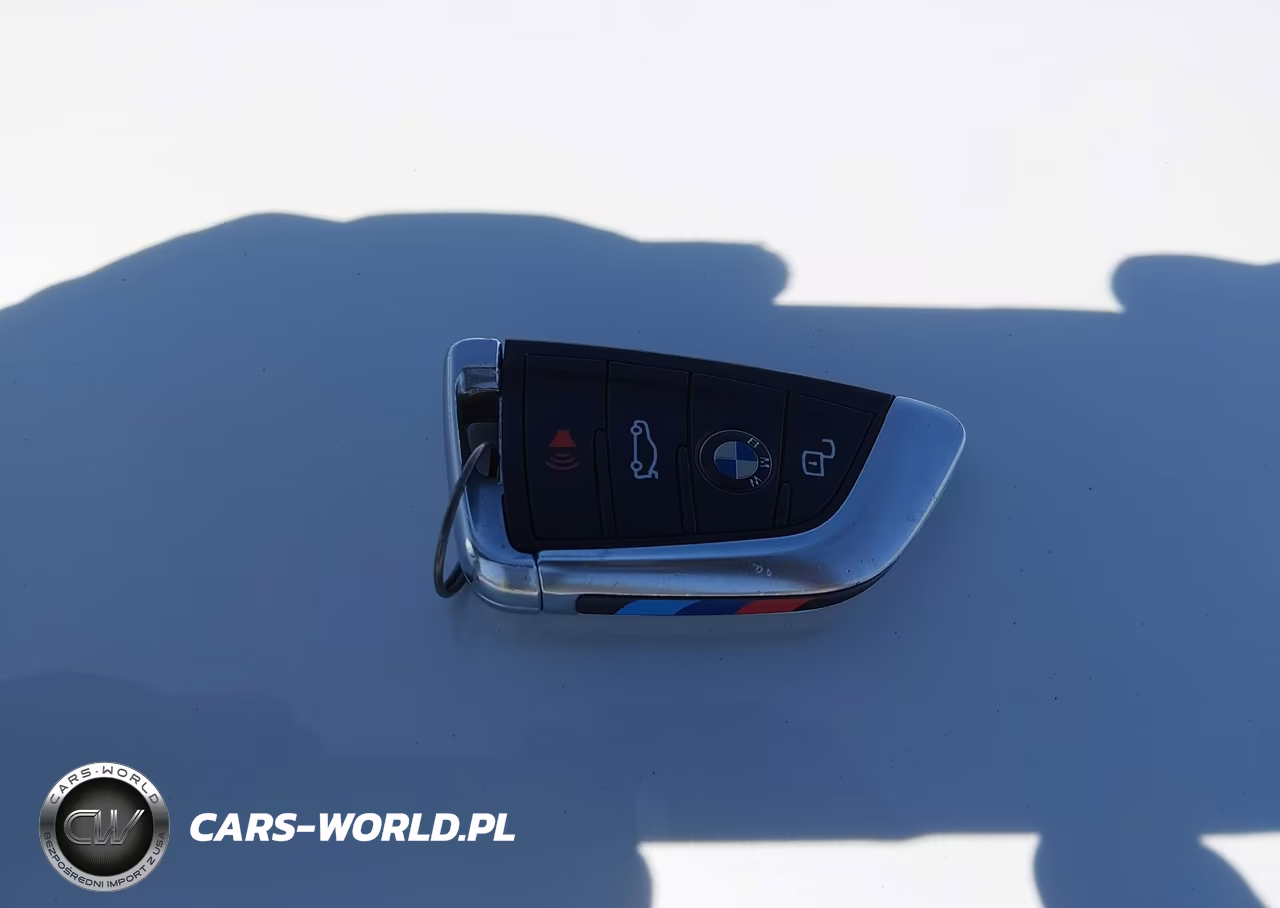 2020 BMW 330I VIN:3MW5R1J09L8B26347 - 11