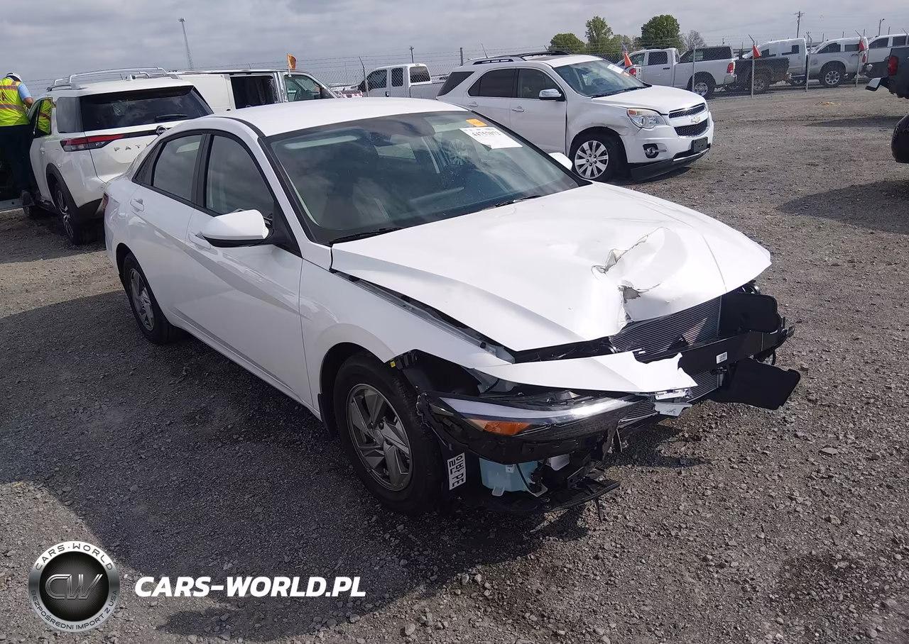 2026 Hyundai Elantra Se – zdjęcie 1 z 16