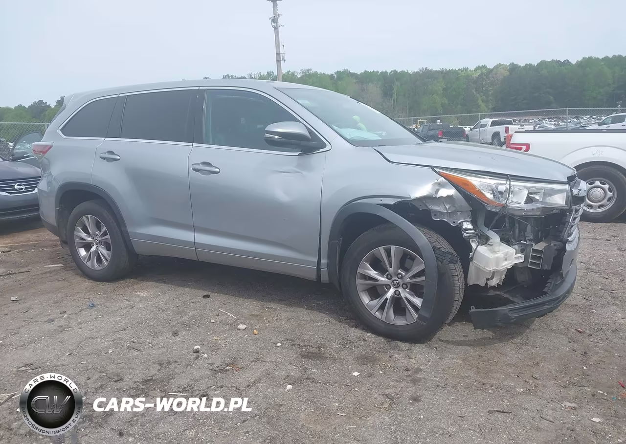 2016 Toyota Highlander Le Plus V6 VIN:5TDBKRFH5GS240236 - 14