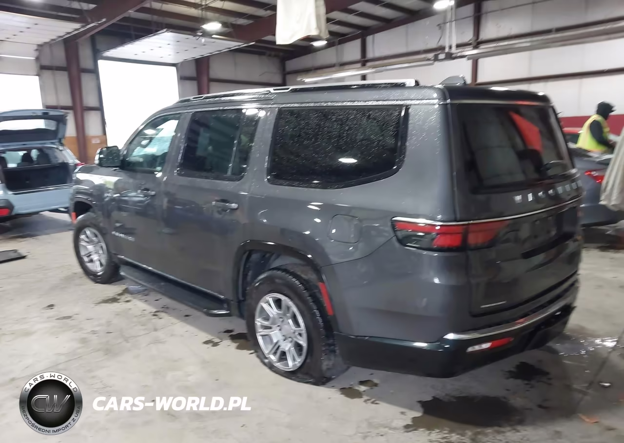 2022 Jeep Wagoneer Series I 4X4 VIN:1C4SJVAT6NS227362 - 3
