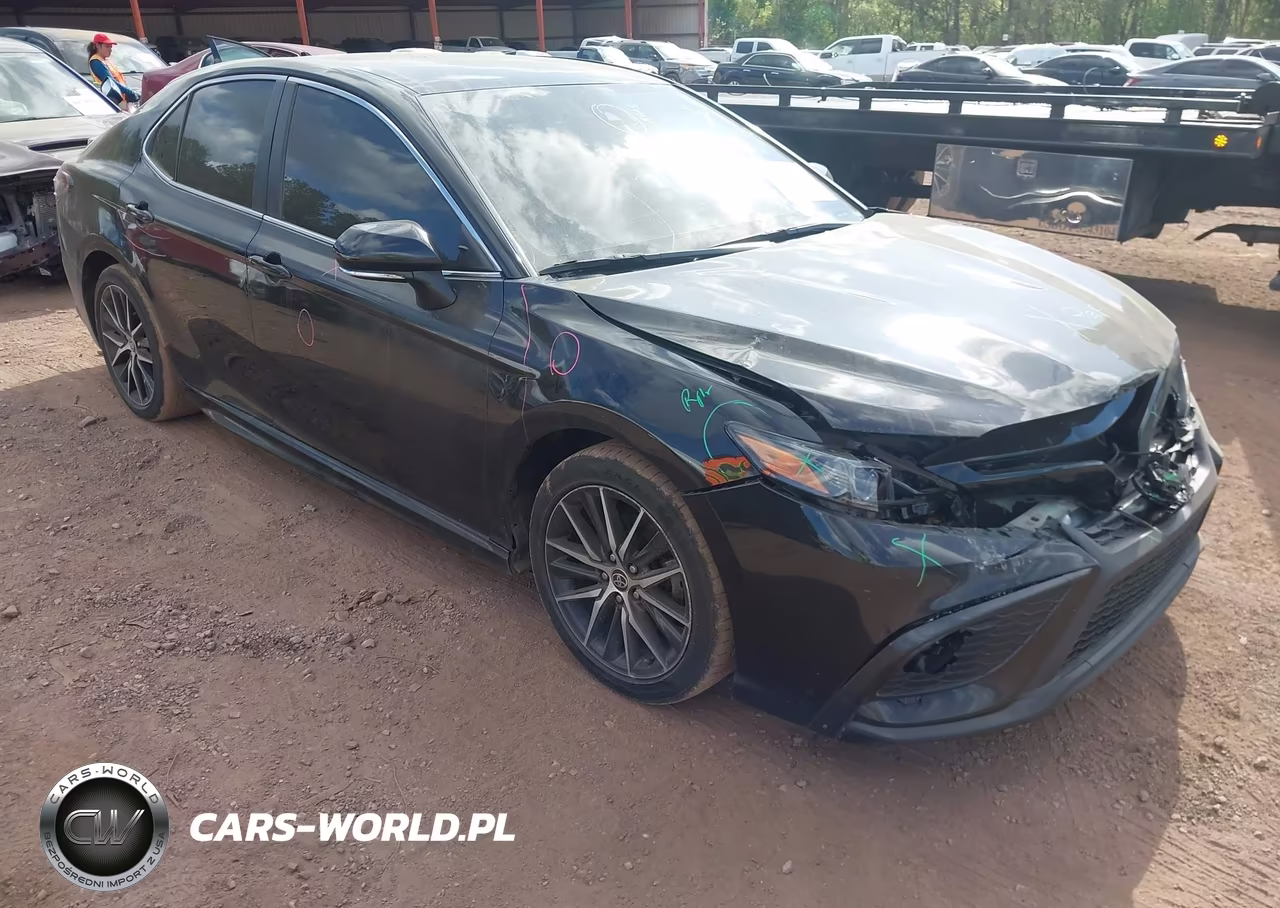 2022 Toyota Camry Se – zdjęcie 1 z 16
