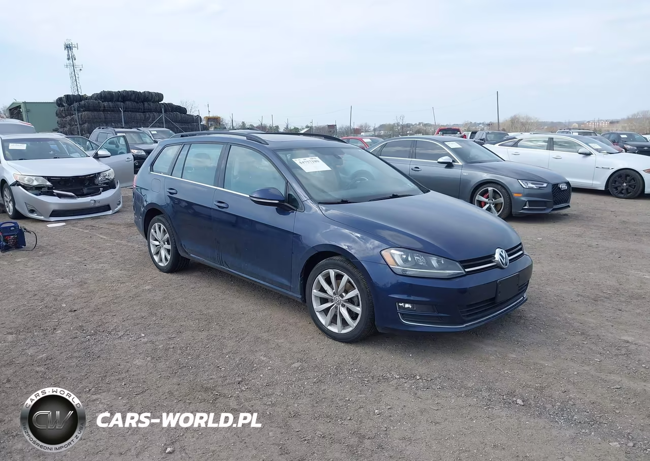 2015 Volkswagen Golf Sportwagen Tsi Se 4-Door