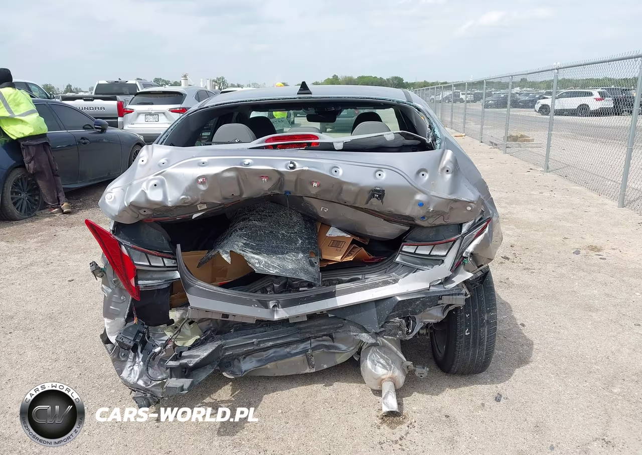 2024 Hyundai Elantra Sel VIN:KMHLS4DG2RU838005 - 16