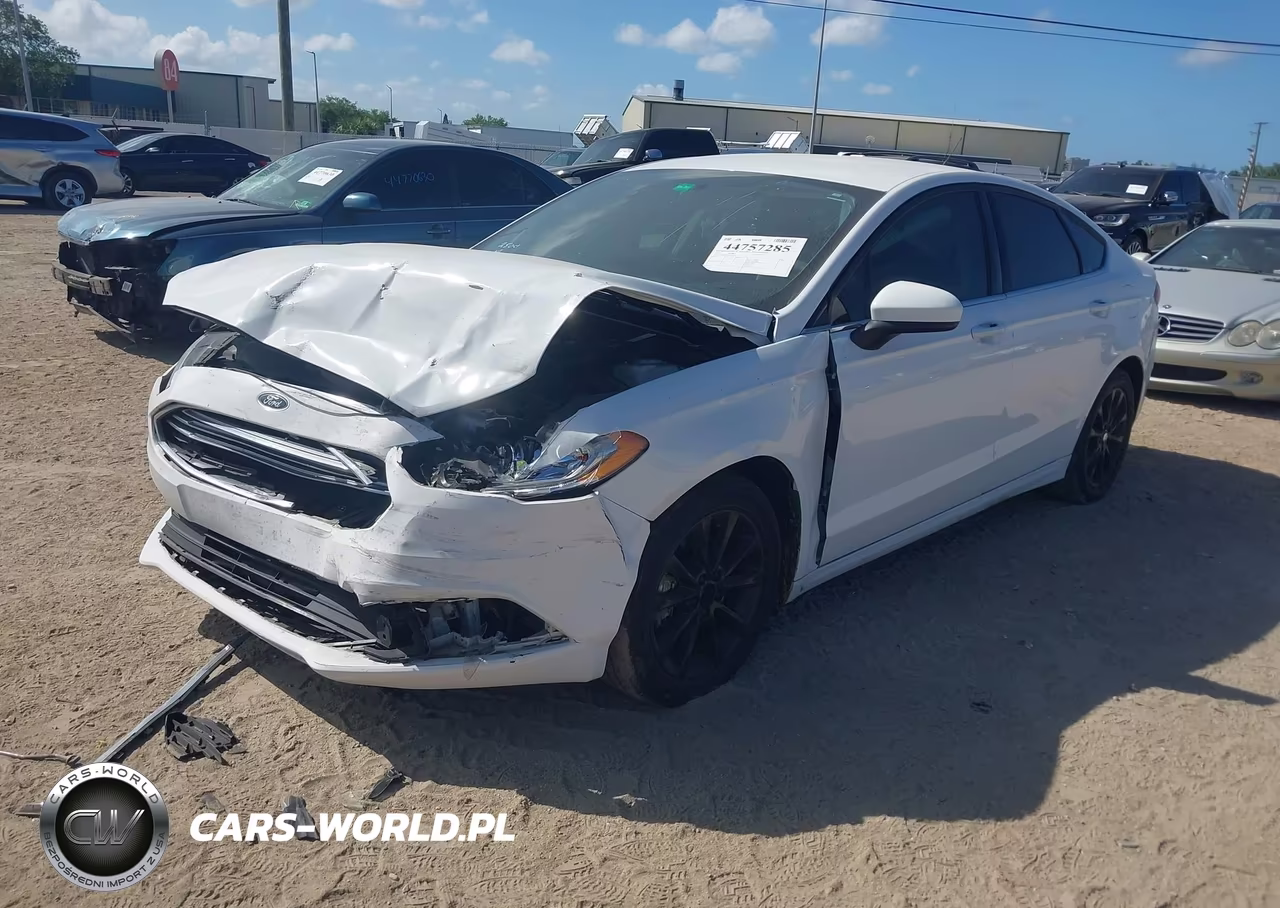 2017 Ford Fusion Se VIN:3FA6P0H75HR337367 - 2