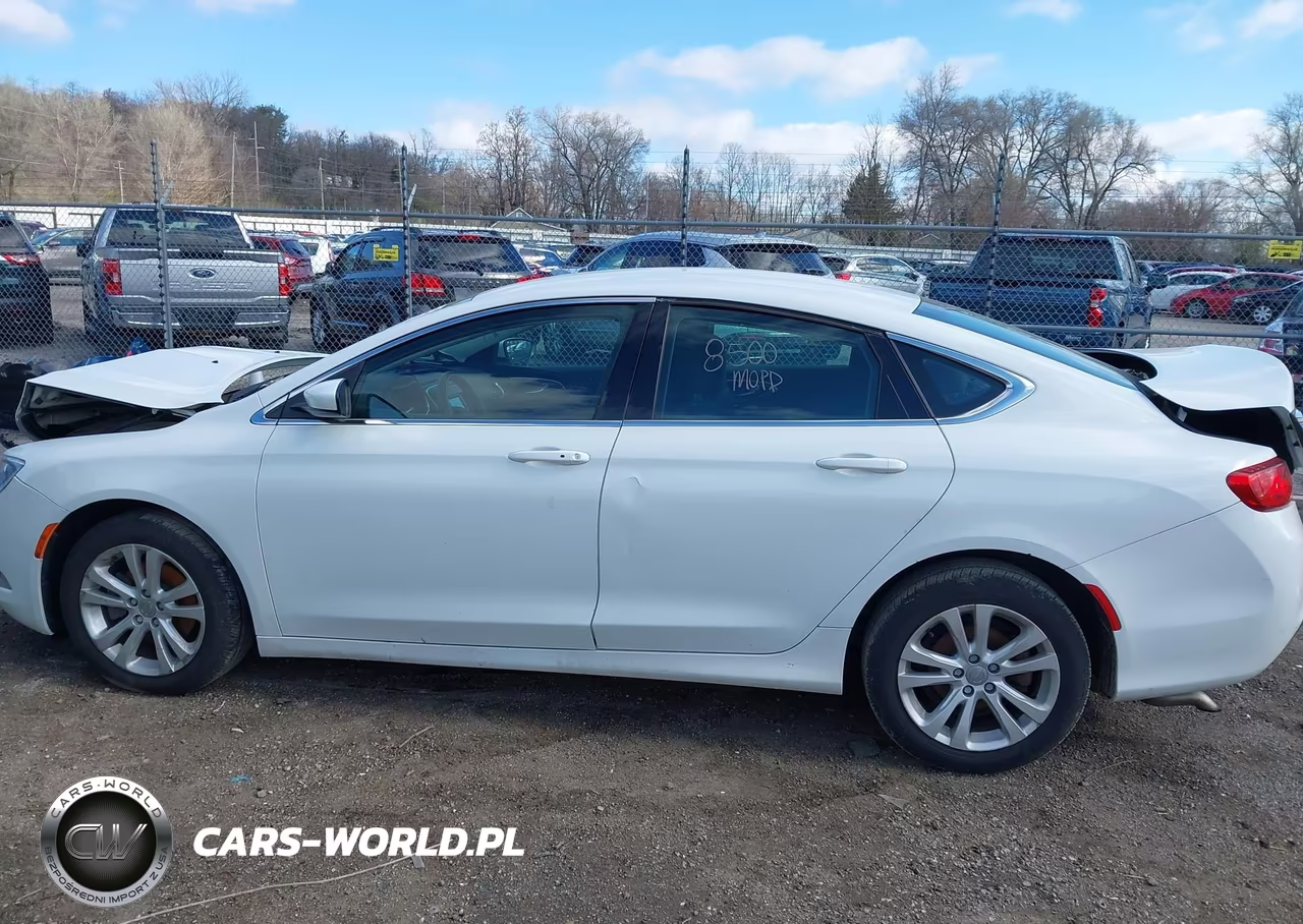 2015 Chrysler 200 Limited VIN:1C3CCCABXFN756635 - 14