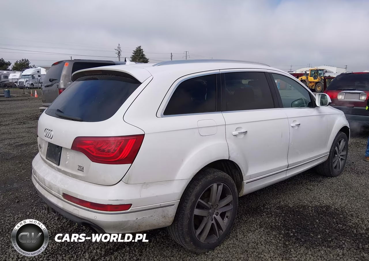 2011 Audi Q7 3.0 Tdi Premium VIN:WA1LMAFE4BD010675 - 4