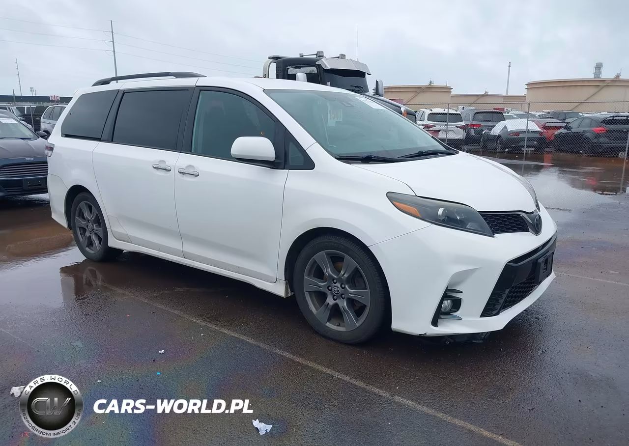 2020 Toyota Sienna Se – zdjęcie 1 z 12