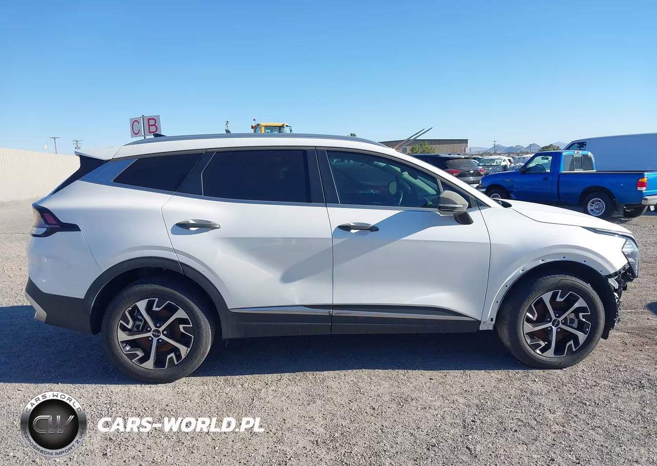 2023 Kia Sportage Hybrid Ex VIN:KNDPVCAG0P7117821 - 14