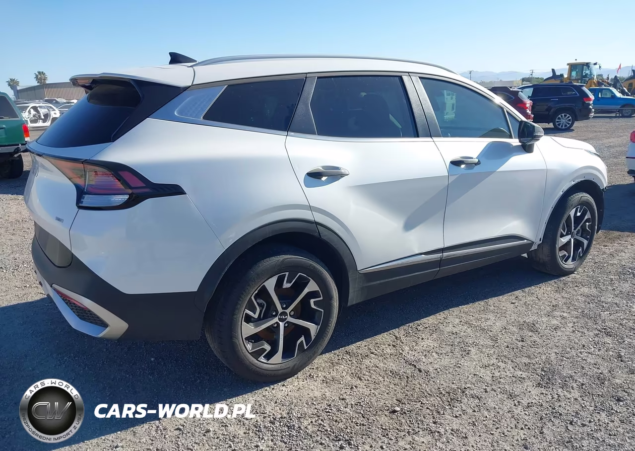 2023 Kia Sportage Hybrid Ex VIN:KNDPVCAG0P7117821 - 4