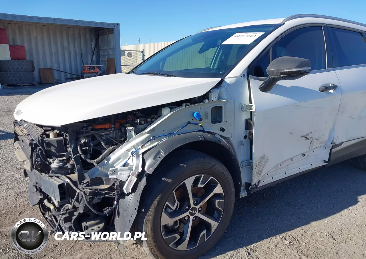 2023 Kia Sportage Hybrid Ex VIN:KNDPVCAG0P7117821 - 6