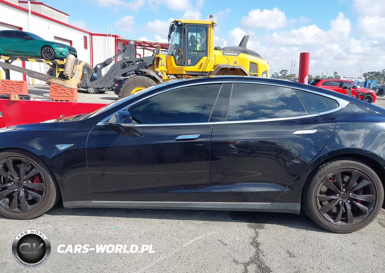 2015 Tesla Model S 70D-85D-P85D VIN:5YJSA1H24FF092726 - 14