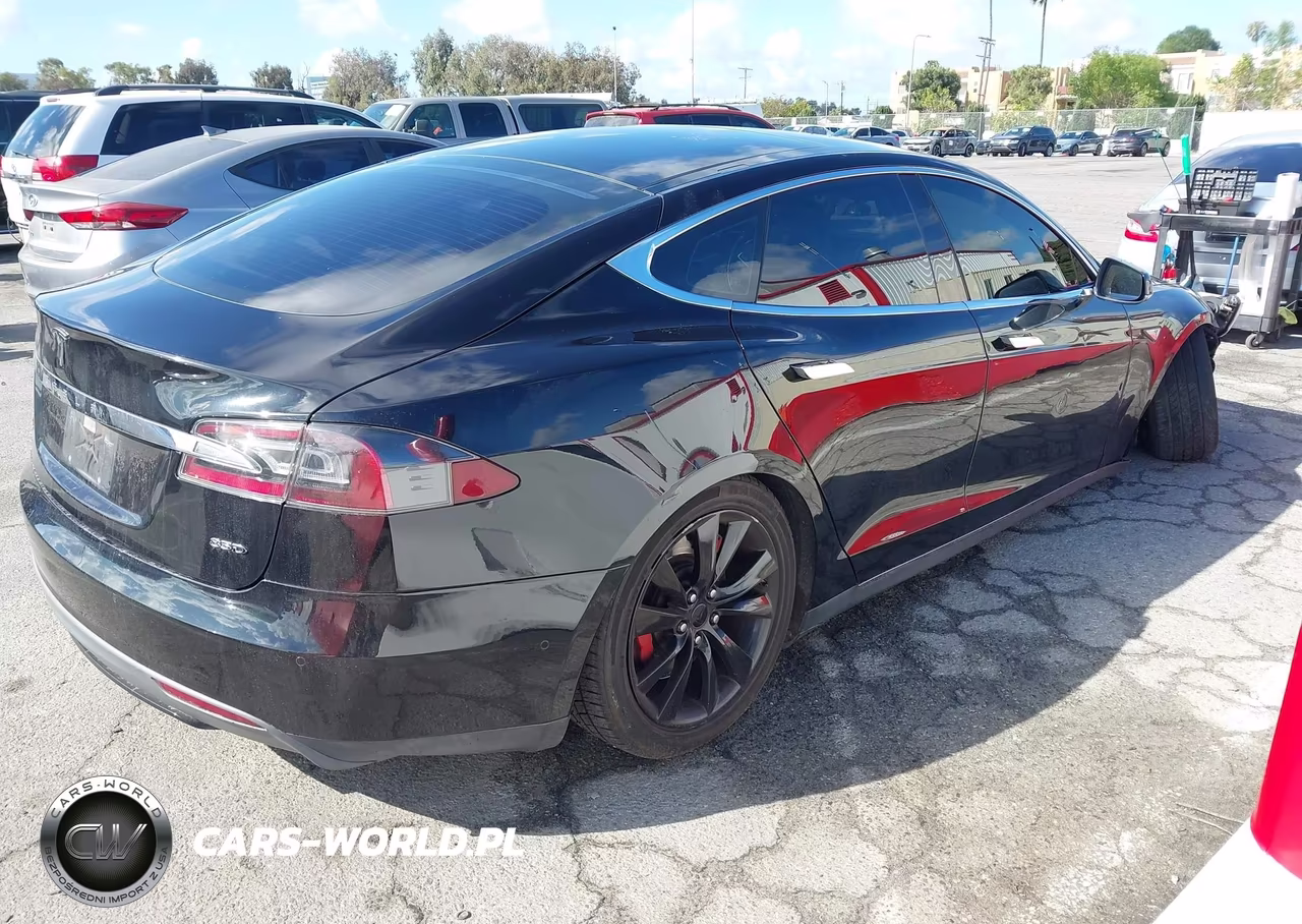 2015 Tesla Model S 70D-85D-P85D VIN:5YJSA1H24FF092726 - 4