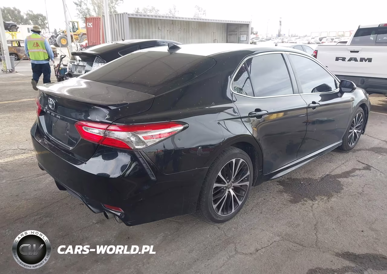 2019 Toyota Camry Se VIN:4T1B11HK5KU279261 - 4