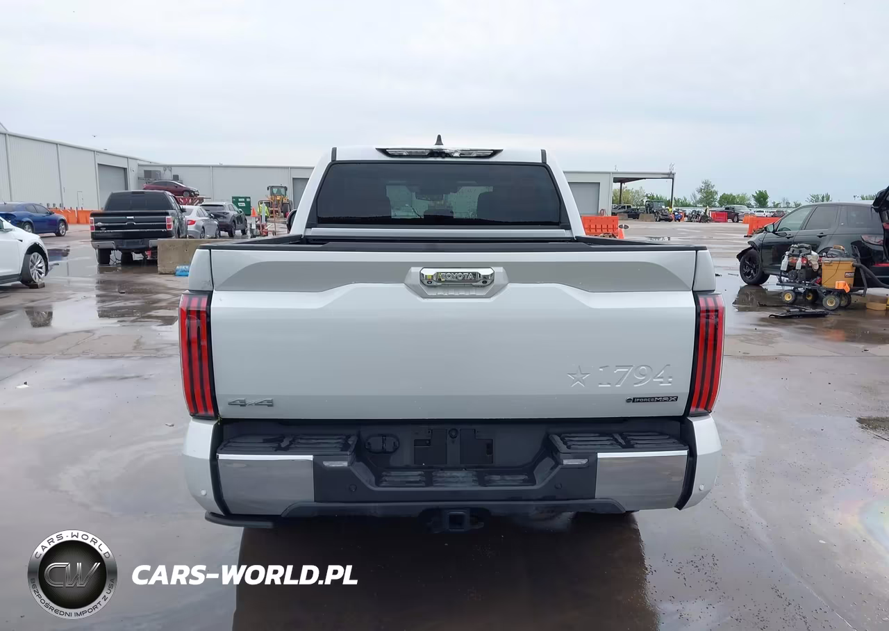 2025 Toyota Tundra Hybrid 1794 Edition Crewmax 5.5' Bed VIN:5TFMC5DB1SX112494 - 16