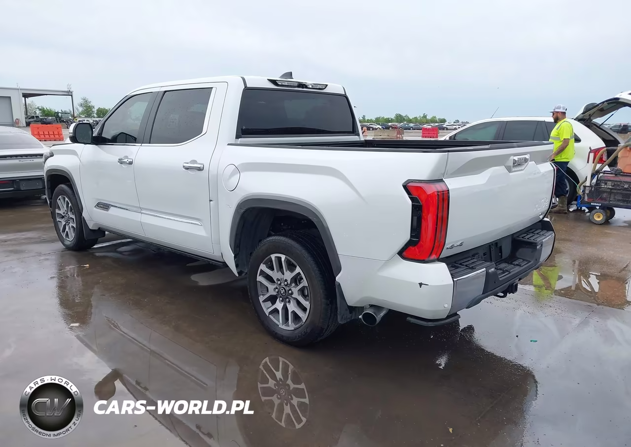 2025 Toyota Tundra Hybrid 1794 Edition Crewmax 5.5' Bed VIN:5TFMC5DB1SX112494 - 3