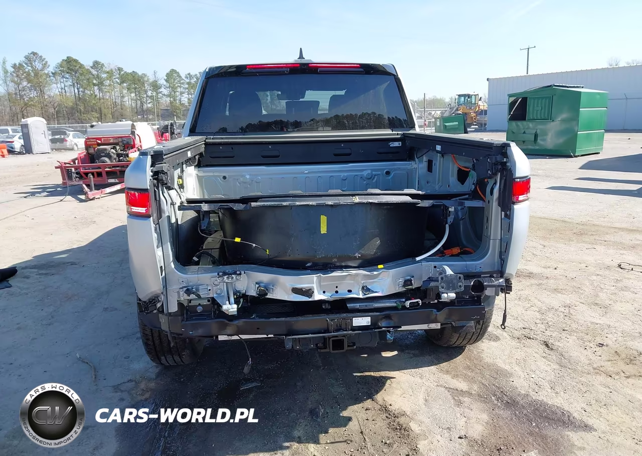 2026 Rivian R1T Dual Motor Max Pack-Performance Dual Motor Max Pack VIN:7FCTGCAAXTN045126 - 17