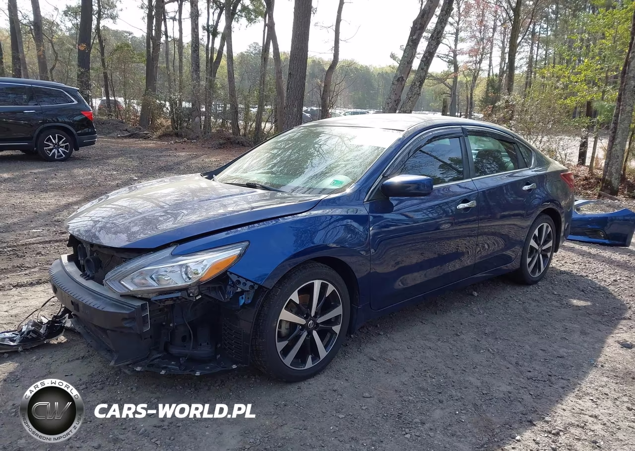 2018 Nissan Altima 2.5 Sr VIN:1N4AL3AP9JC137890 - 2