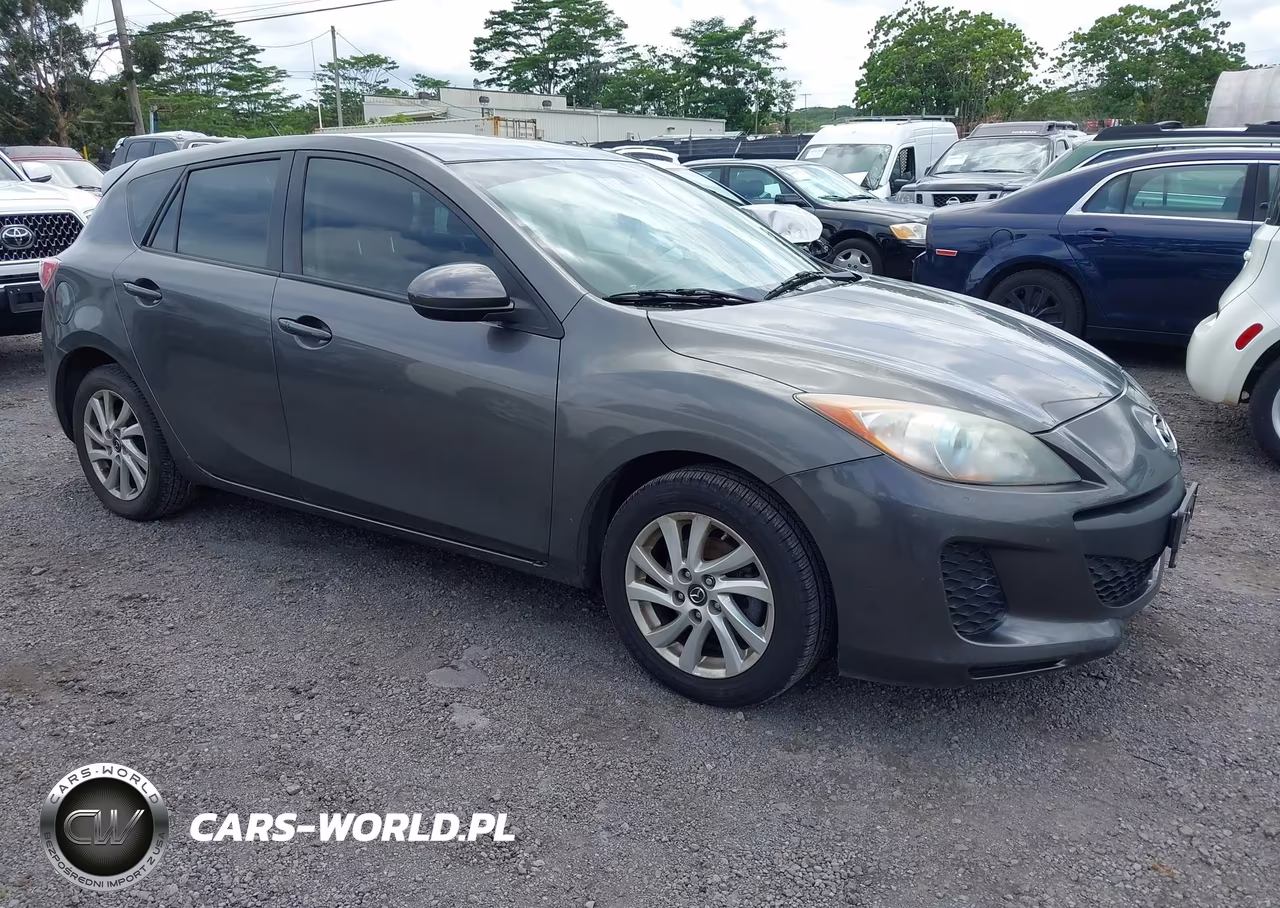 2013 Mazda Mazda3 I Touring – zdjęcie 1 z 11