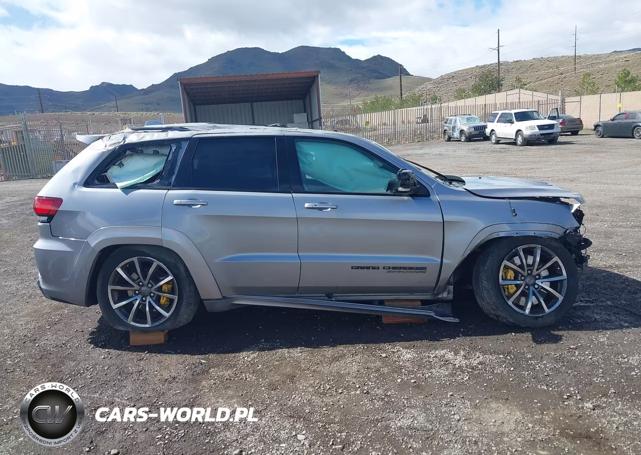 2018 Jeep Grand Cherokee Trackhawk 4X4 VIN:1C4RJFN96JC432672 - 14