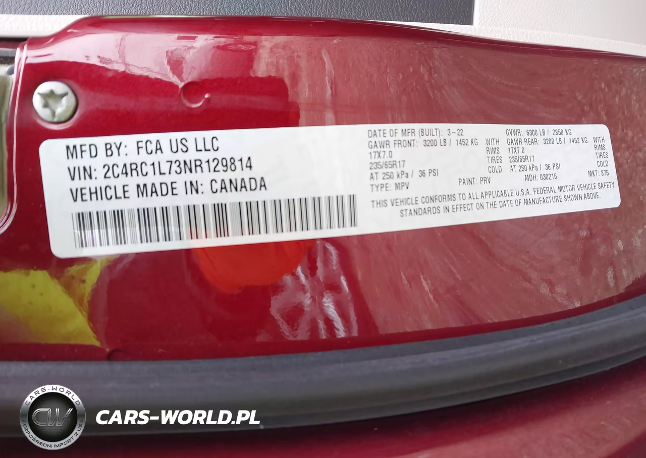 2022 Chrysler Pacifica Hybrid Touring L VIN:2C4RC1L73NR129814 - 9