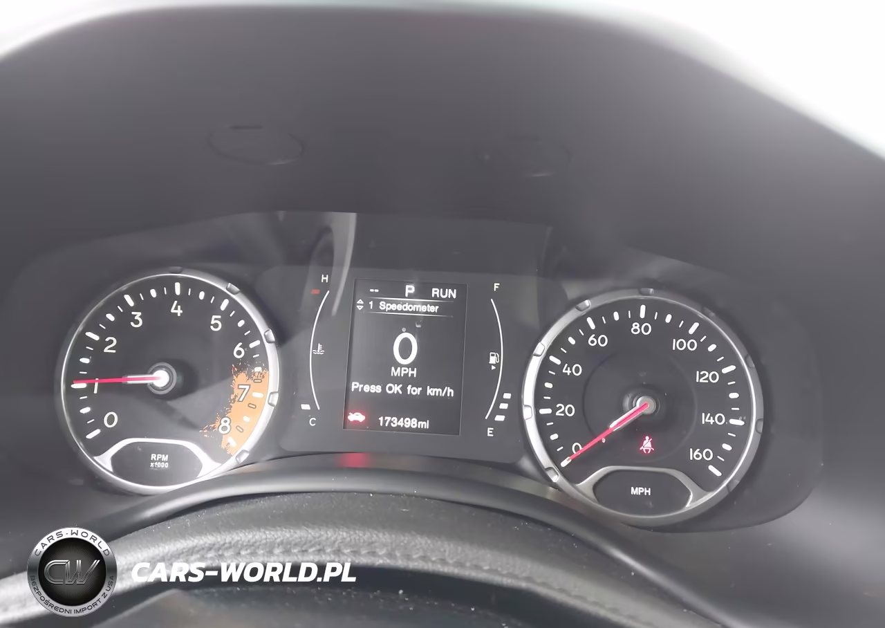 2016 Jeep Renegade 75Th Anniversary VIN:ZACCJABT0GPD91002 - 7