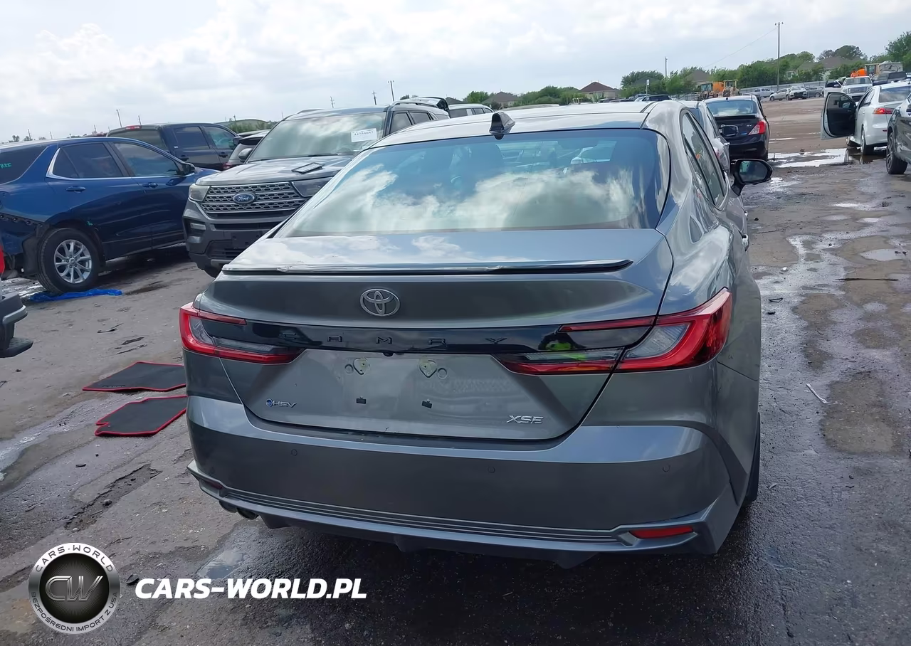 2026 Toyota Camry Xse VIN:4T1DAACK6TU692825 - 16