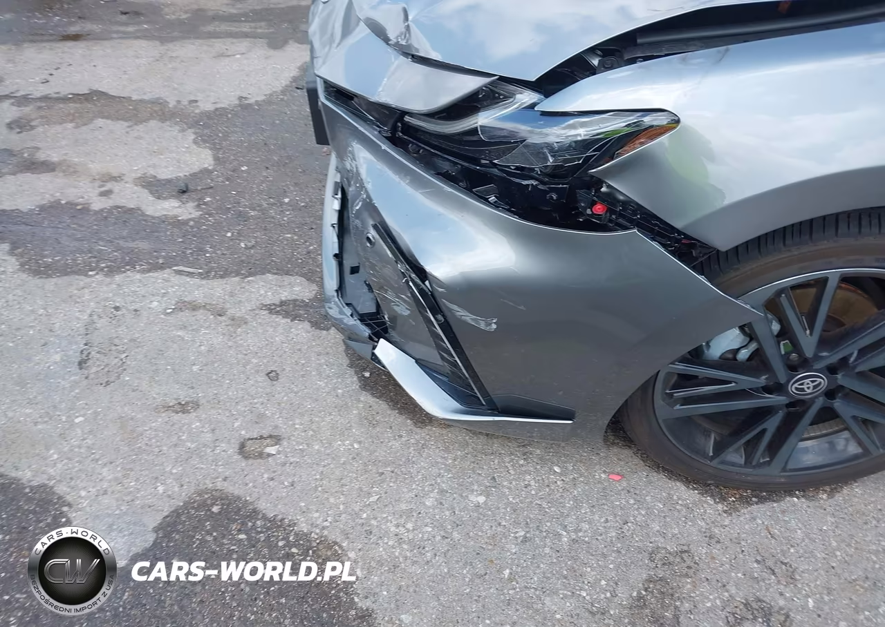 2026 Toyota Camry Xse VIN:4T1DAACK6TU692825 - 6