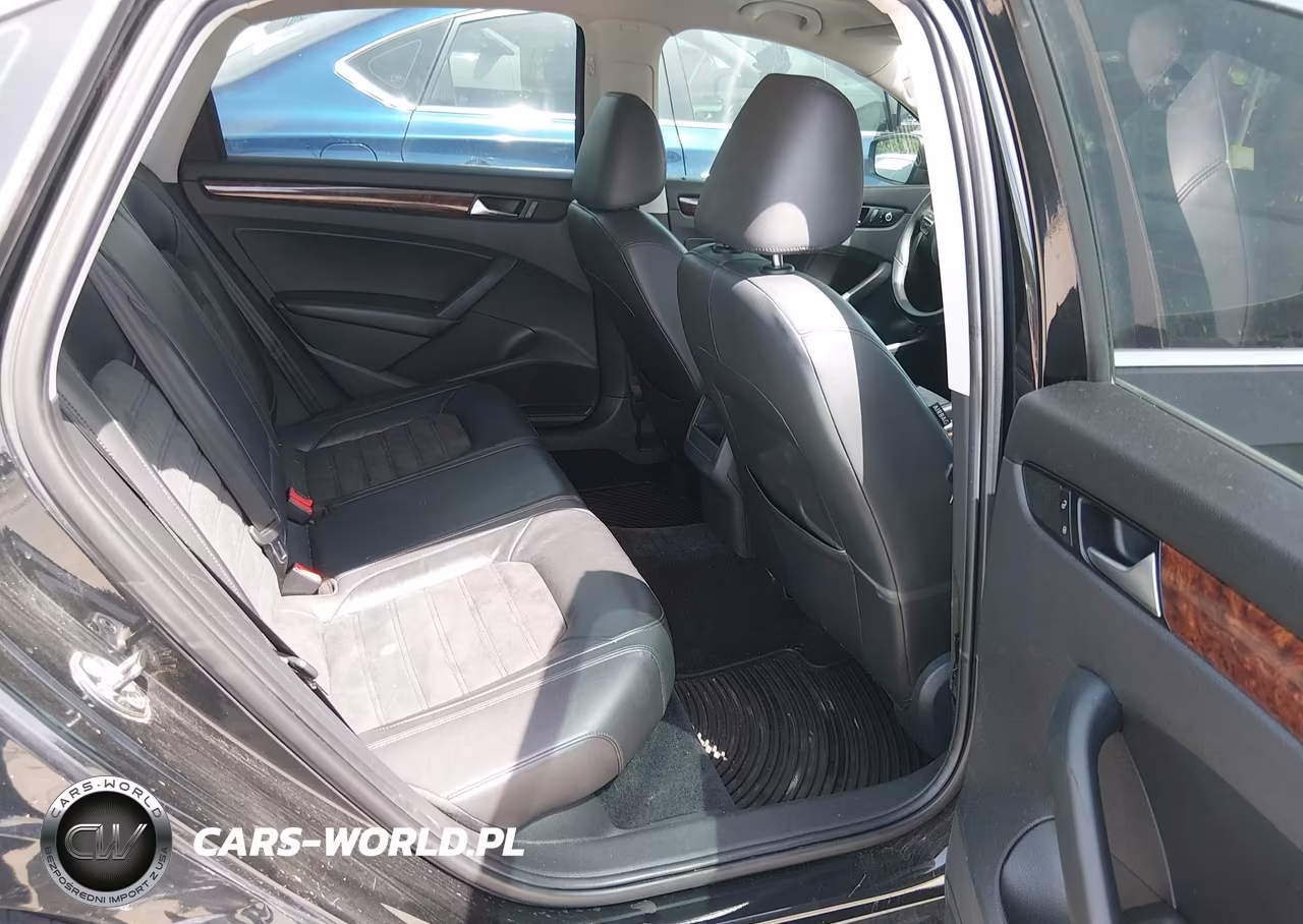2012 Volkswagen Passat 2.0L Tdi Sel Premium VIN:1VWCN7A36CC106789 - 8