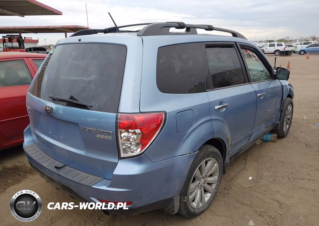 2011 Subaru Forester 2.5X Limited VIN:JF2SHAEC6BH710374 - 4