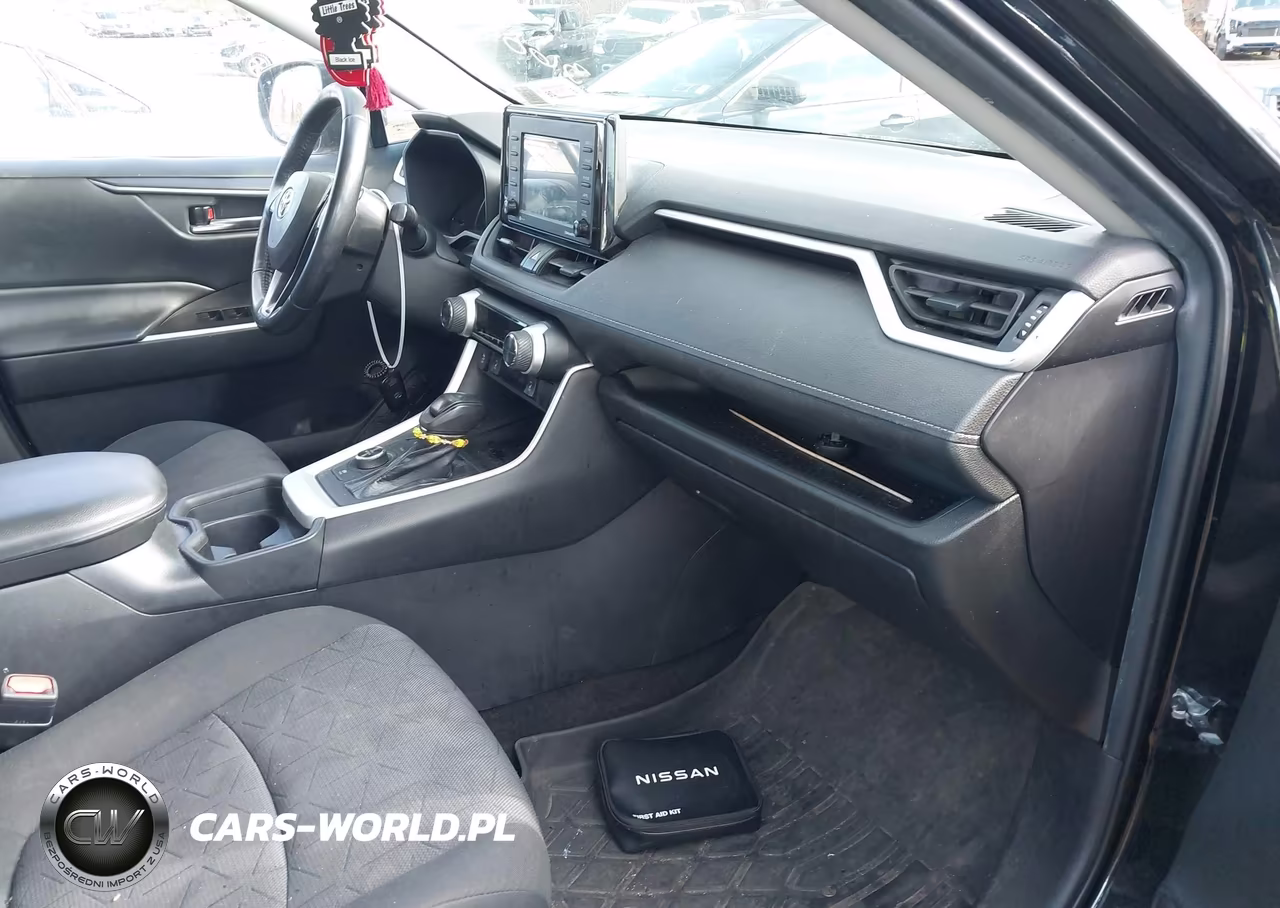 2020 Toyota Rav4 Hybrid Xle VIN:4T3RWRFV7LU006584 - 5