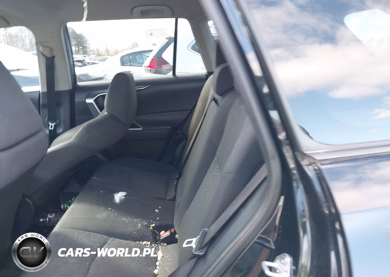 2020 Toyota Rav4 Hybrid Xle VIN:4T3RWRFV7LU006584 - 8