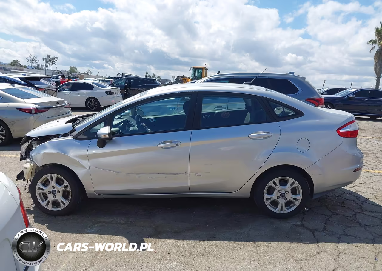 2015 Ford Fiesta Se VIN:3FADP4BJ9FM223756 - 15