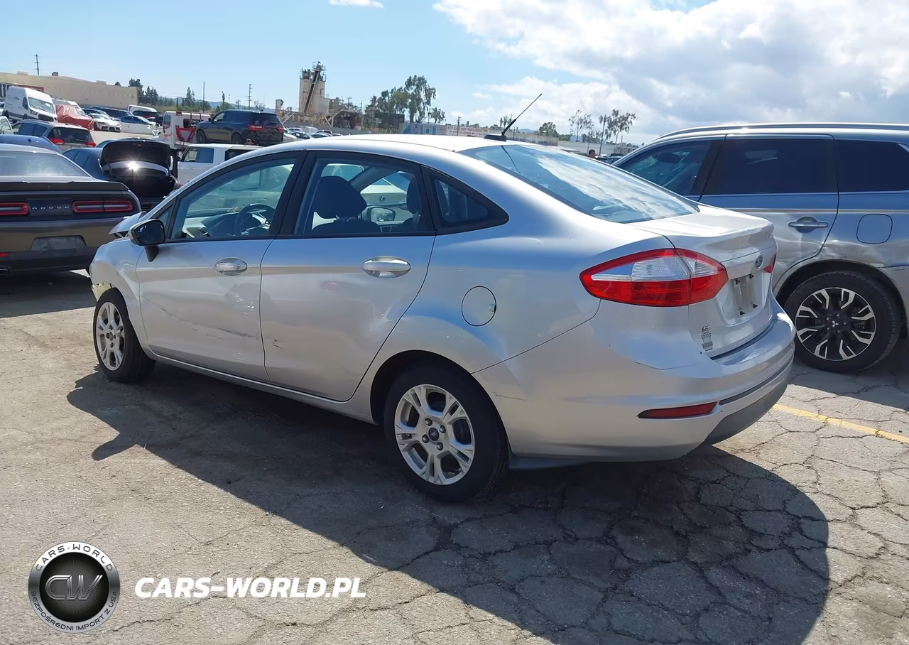 2015 Ford Fiesta Se VIN:3FADP4BJ9FM223756 - 3
