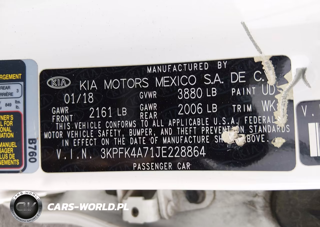 2018 Kia Forte Lx VIN:3KPFK4A71JE228864 - 9