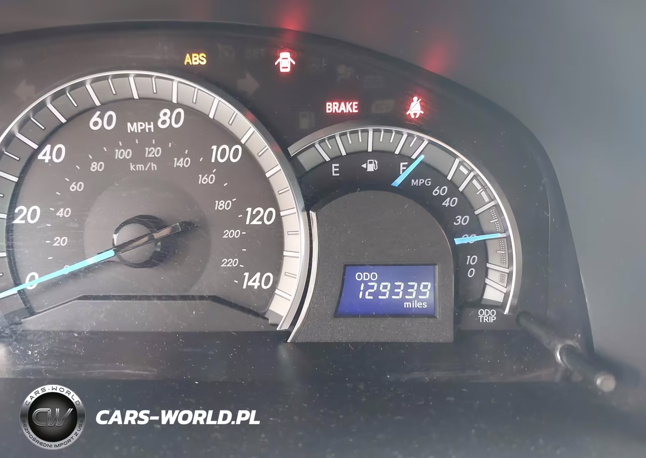 2014 Toyota Camry Se-Se Sport VIN:4T1BF1FKXEU300758 - 15
