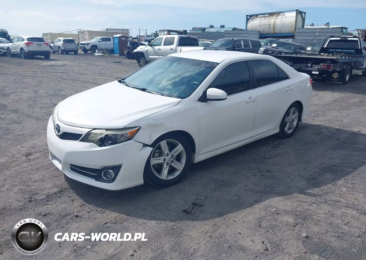 2014 Toyota Camry Se-Se Sport VIN:4T1BF1FKXEU300758 - 2