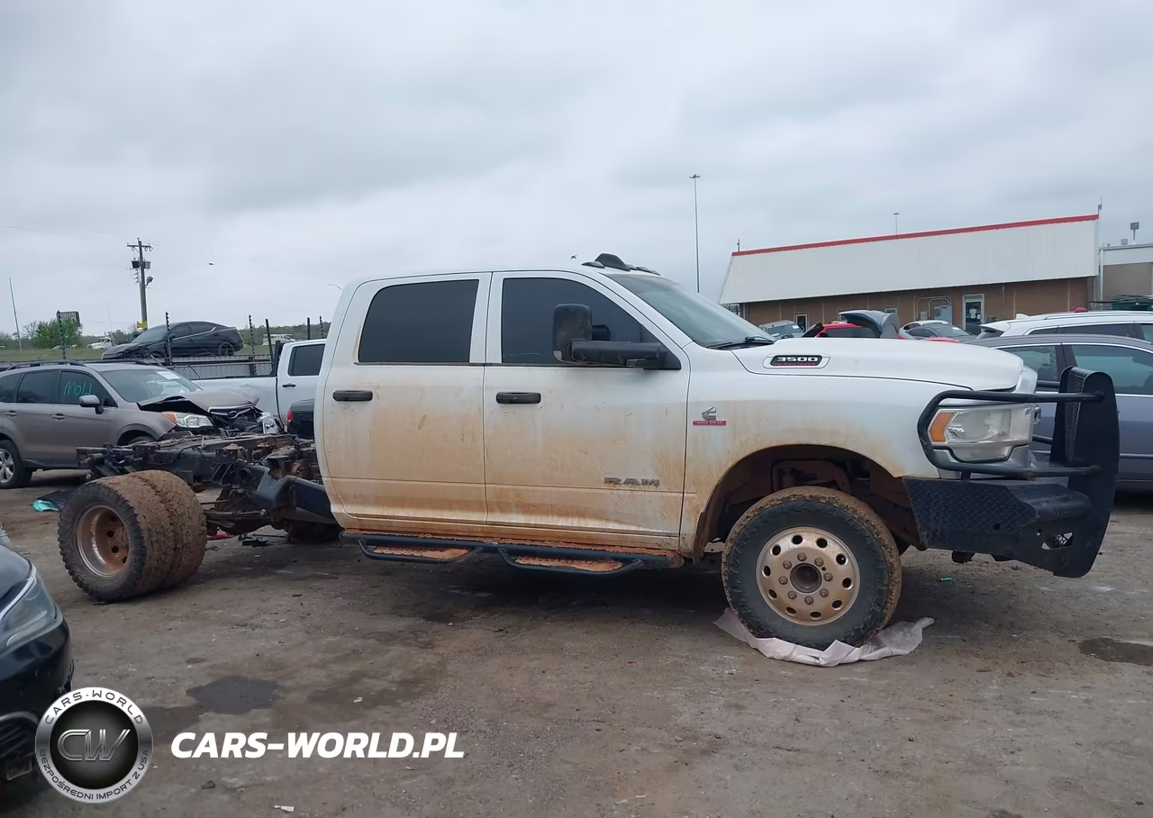 2019 Ram 3500 Tradesman VIN:3C63RRGL7KG715418 - 13