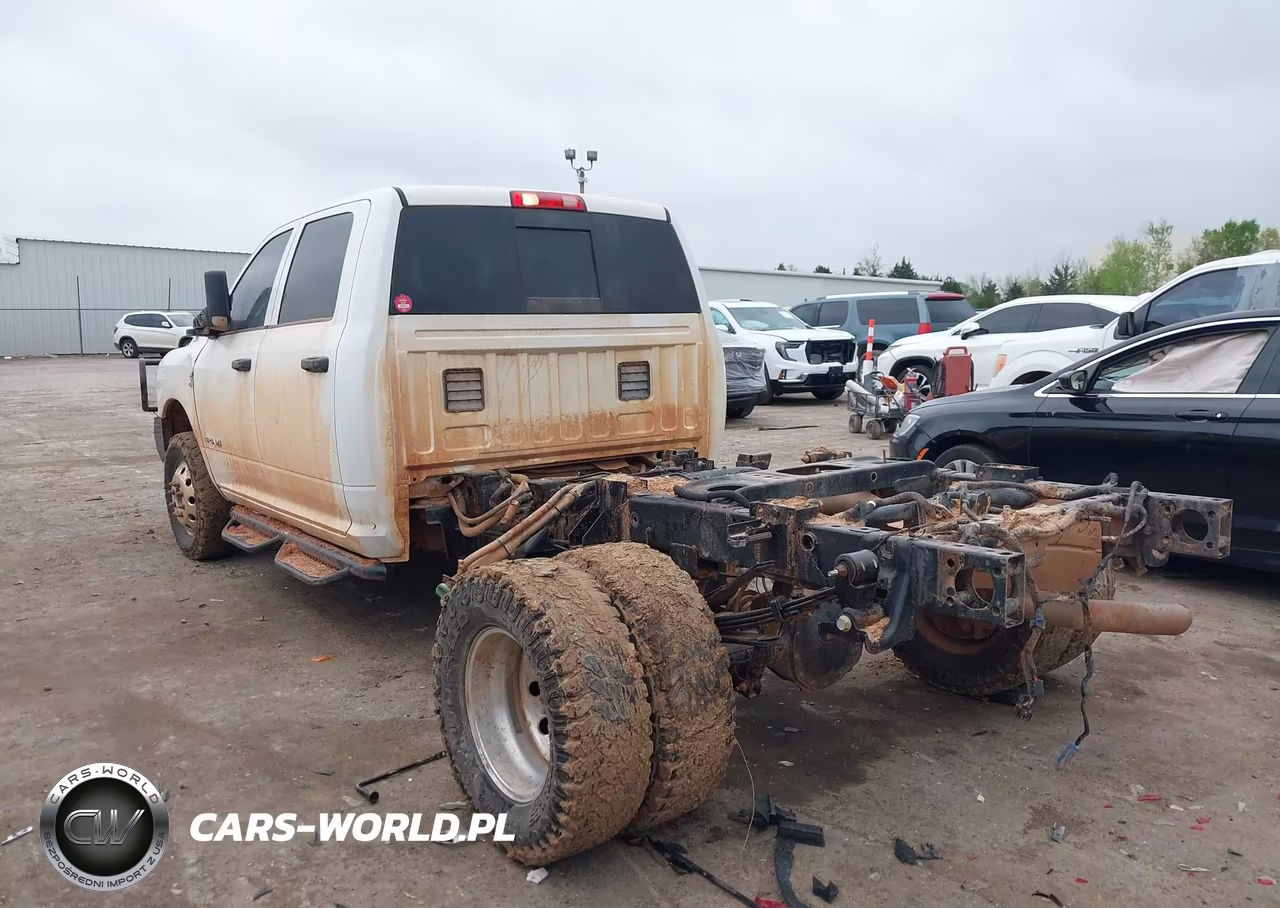 2019 Ram 3500 Tradesman VIN:3C63RRGL7KG715418 - 3